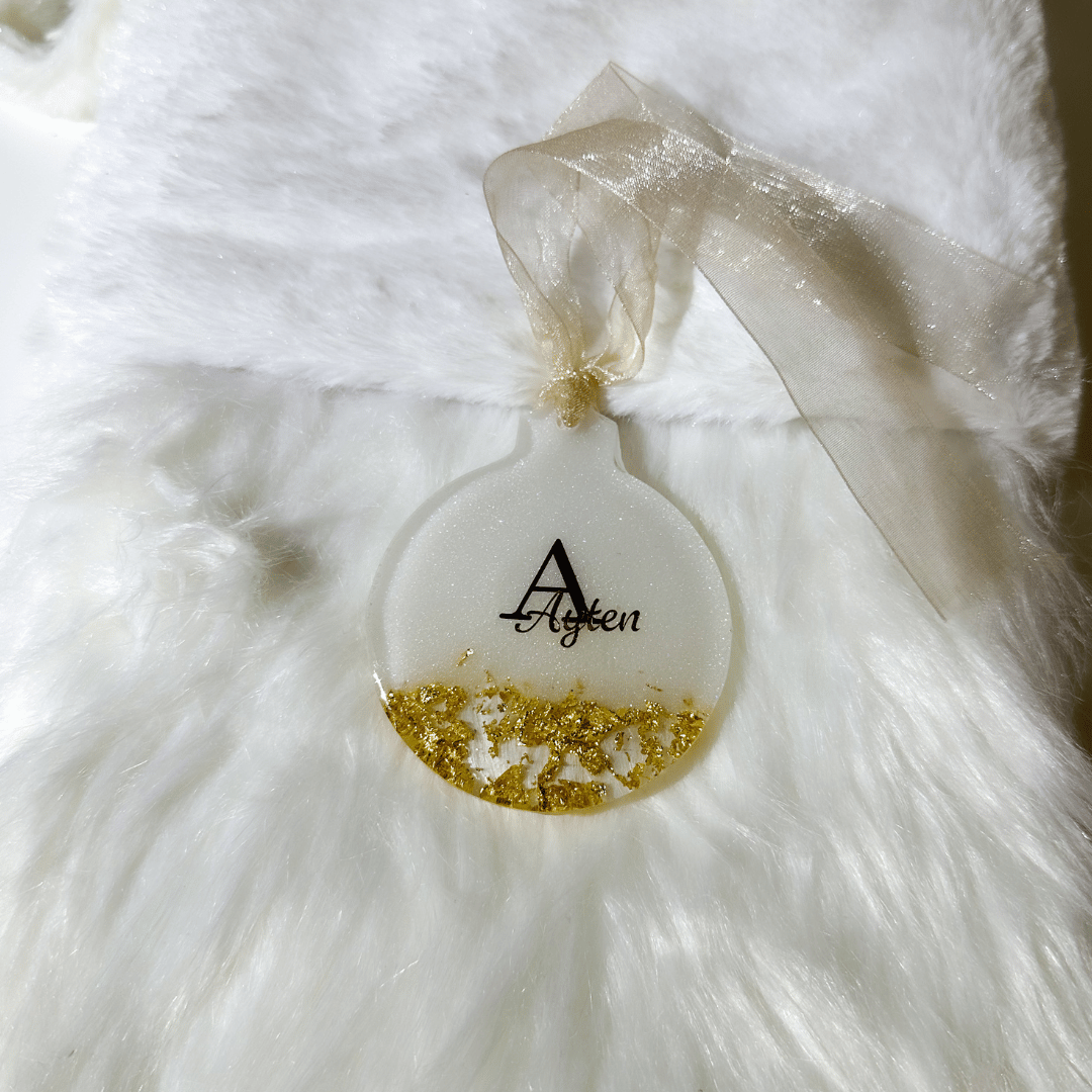 Personalised Initial & Name Christmas ornament. (Gold or Silve leaf)